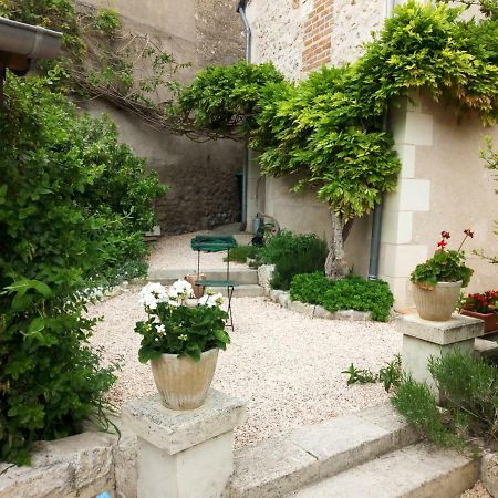 Le Petit Jardin Yoyo Hotel Monts Eksteriør billede