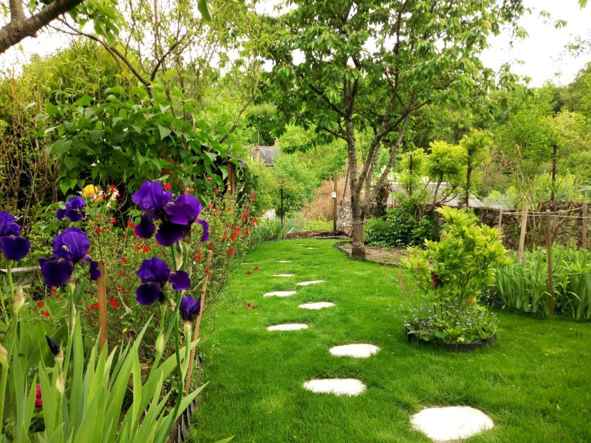 Le Petit Jardin Yoyo Hotel Monts Eksteriør billede